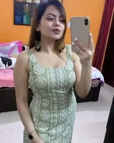 Call Girl in Darjeeling